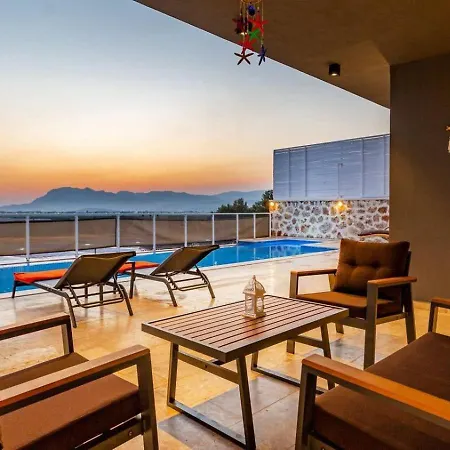 Yesilkoey 3 Bedroom Secluded With Private Pool Hot Tub Vila Kalkan