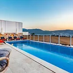 Yesilkoey 3 Bedroom Secluded With Private Pool Hot Tub Kalkan