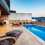 Yesilkoey 3 Bedroom Secluded With Private Pool Hot Tub Villa Kalkan