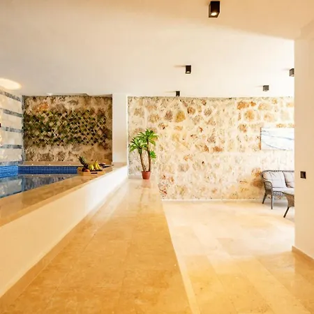 Yesilkoey 3 Bedroom Secluded With Private Pool Hot Tub Kalkan
