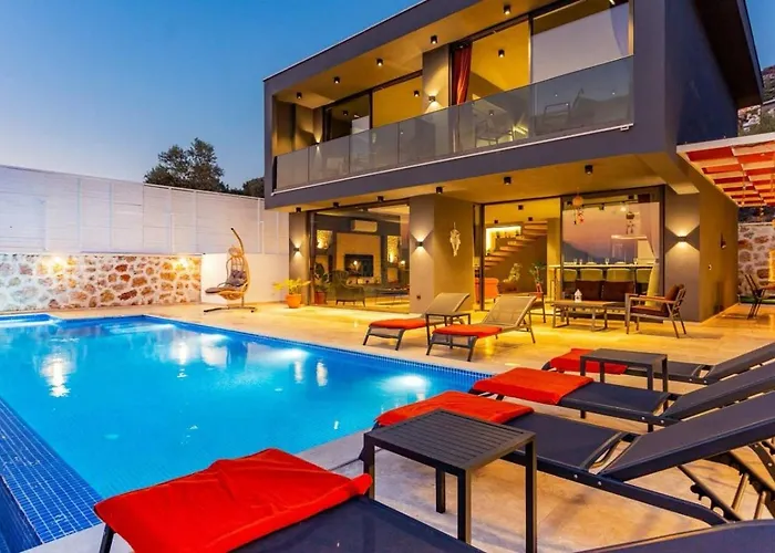 فيلة Yesilkoey 3 Bedroom Secluded With Private Pool Hot Tub كالكان