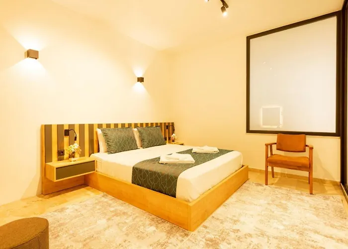 فيلة Yesilkoey 3 Bedroom Secluded With Private Pool Hot Tub كالكان