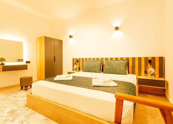 فيلة Yesilkoey 3 Bedroom Secluded With Private Pool Hot Tub كالكان